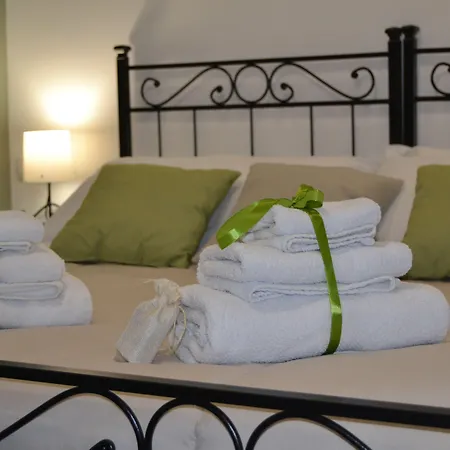 Karina's Bed & Breakfast 4*