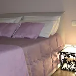 Bed & Breakfast Karina's 4*