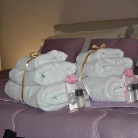 Bed and breakfast Karina's 4*